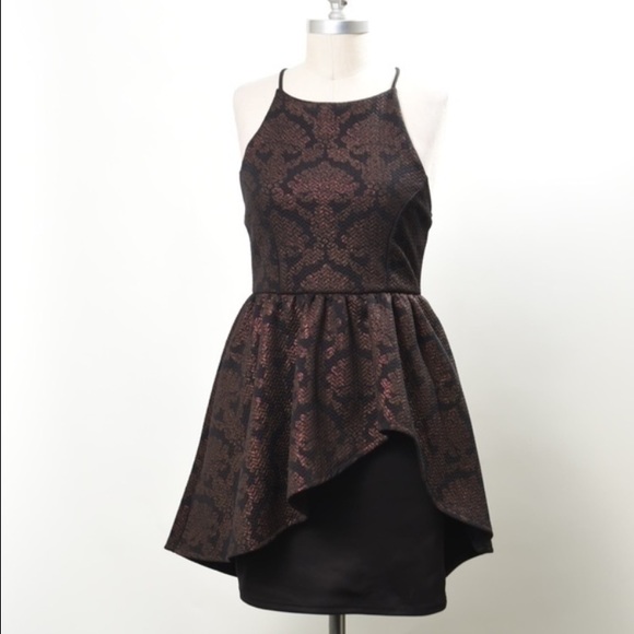 Addison Dresses & Skirts - ❌SOLD❌Addison metallic baroque print peplum dress