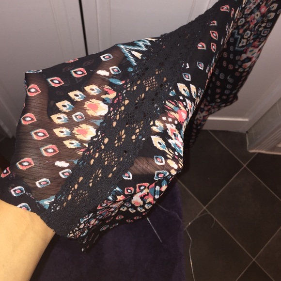 Cardigan - Picture 3 of 3