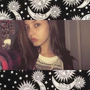 Meet your Posher, Rhiannon