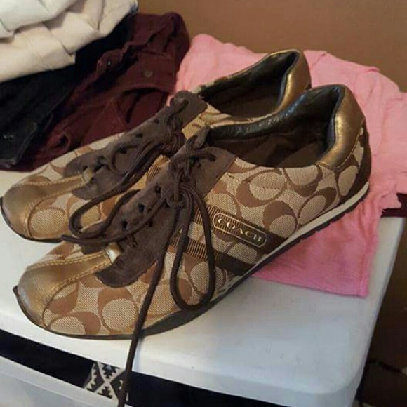 Coach shoes - Picture 1 of 2