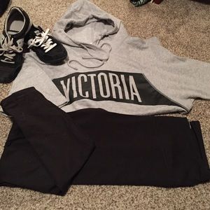 Victoria hoodie