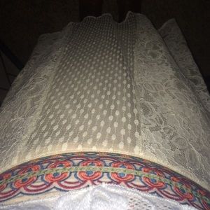 Long white lace skirt!!