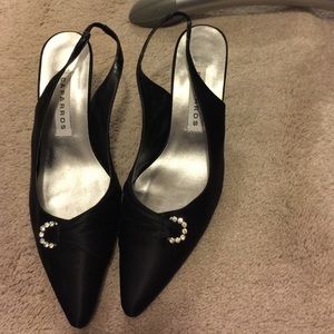 Formal shoes