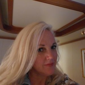 Meet your Posher, Vickie