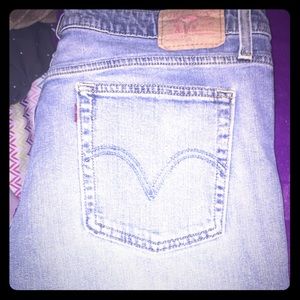 LEVI JEAN!!!! NEED GONE!!!!