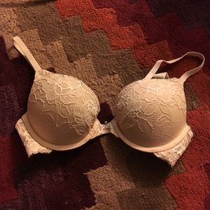 Maiden Form beige push up bra size 34A