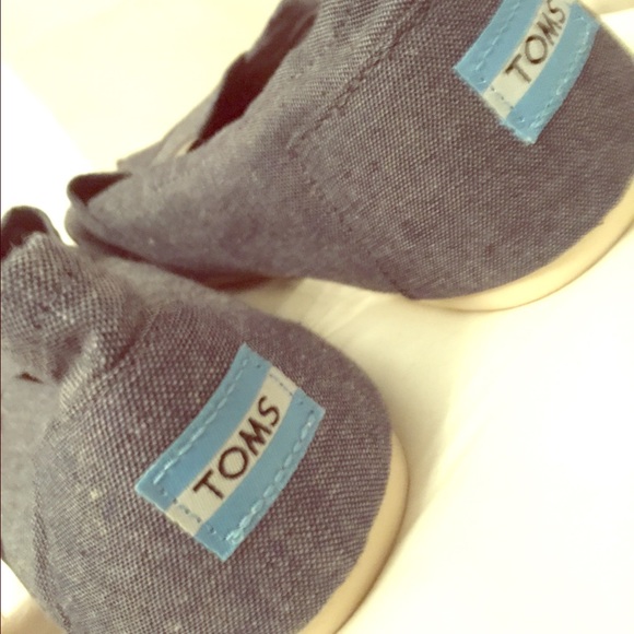 TOMS m12