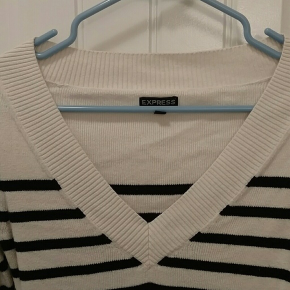 Express Sweater - Picture 2 of 2
