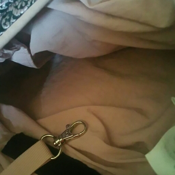 Diaper bag - Picture 3 of 3