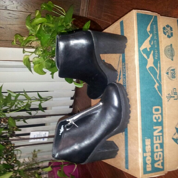 Black Ankle Boots