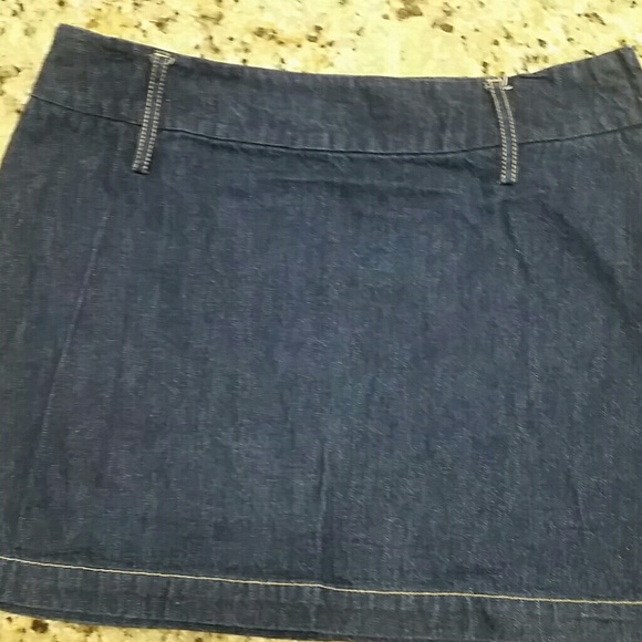 Old Navy denim mini skirt
