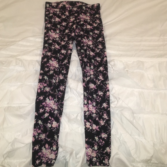Victoria secret PINK floral leggings