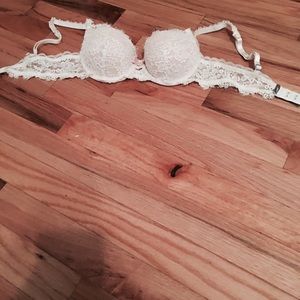 Aerie- White lace over baby pink bra