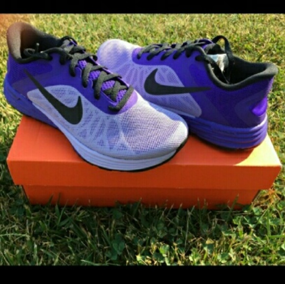 New Nike Lunar Size 5
