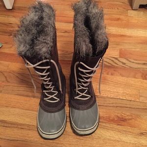 Warm Sorel Winter Boots
