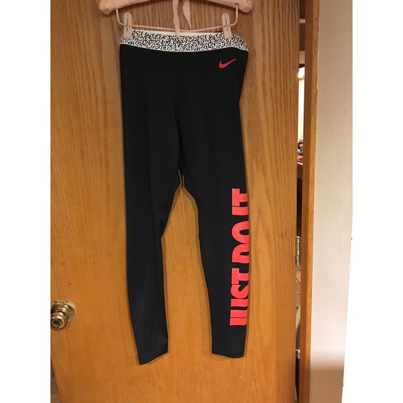 Nike leggings