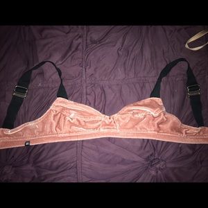 Rose velvet bra sz small