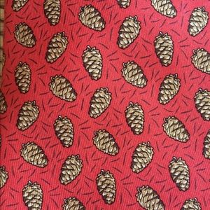 100% silk Vineyard Vines tie