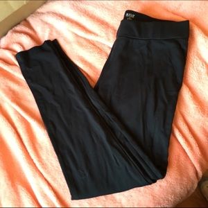 AMAZINGLY COMFY LEGGINGS 💞