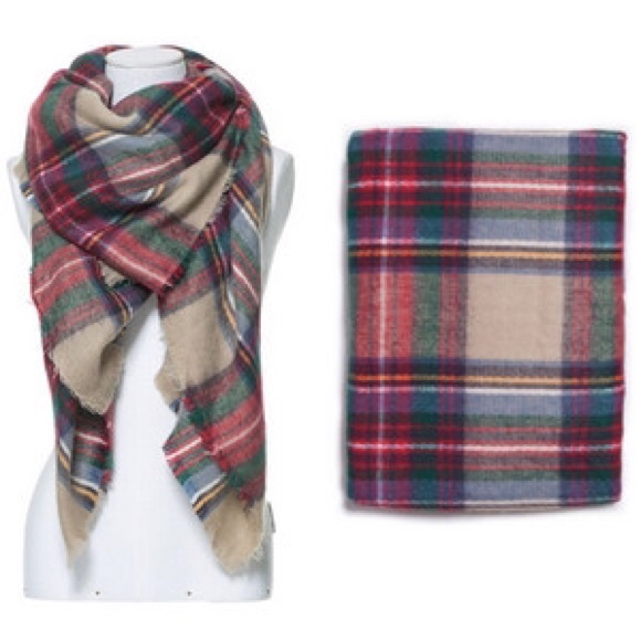 NWOT ZARA CHECK SCARF - TARTAN BLANKET