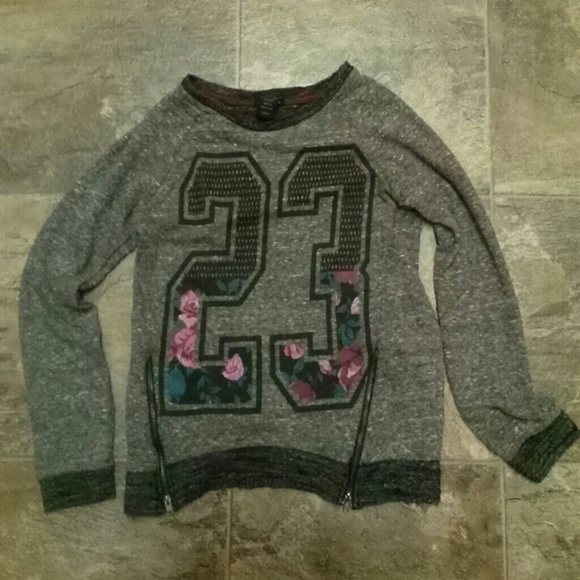 #23 Gray amd Pink Sweatshirt
