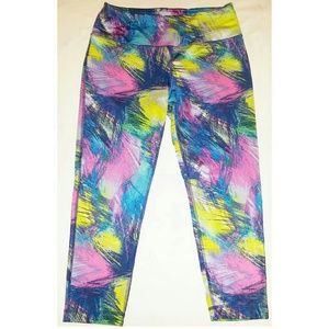 Colorful 90° by Reflex Workout capris