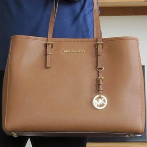 large Michael kors jet set east west tote