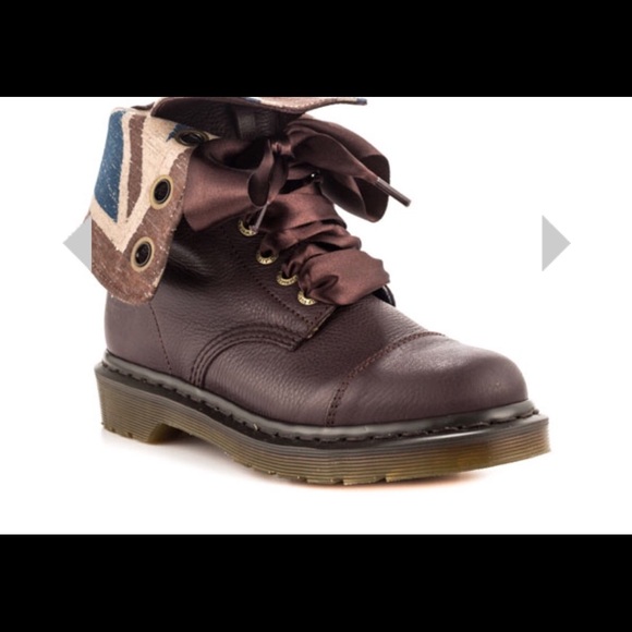 Dr Marten Aimilie Boots