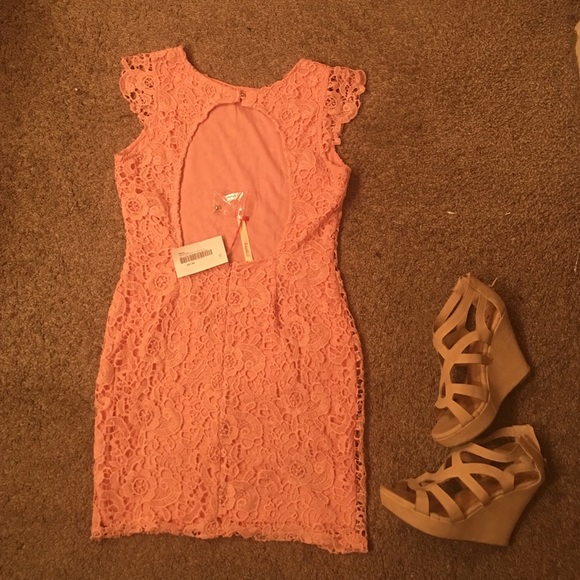 Spring Dress - Picture 2 of 3