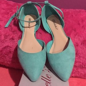 Mint Pointy Flats