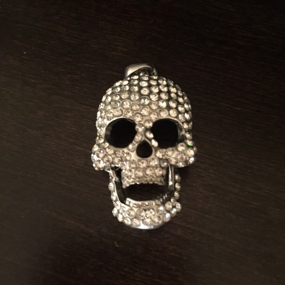 Rhinestone skull