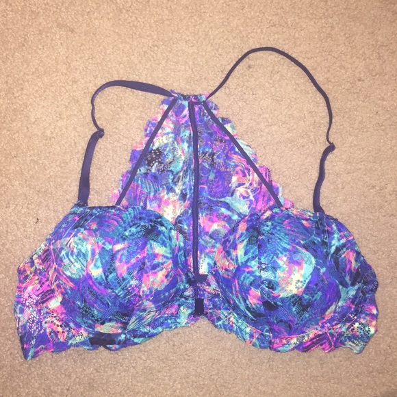 Victoria's Secret PINK Triangle Back Bra