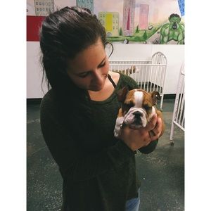 Meet your Posher, Abby