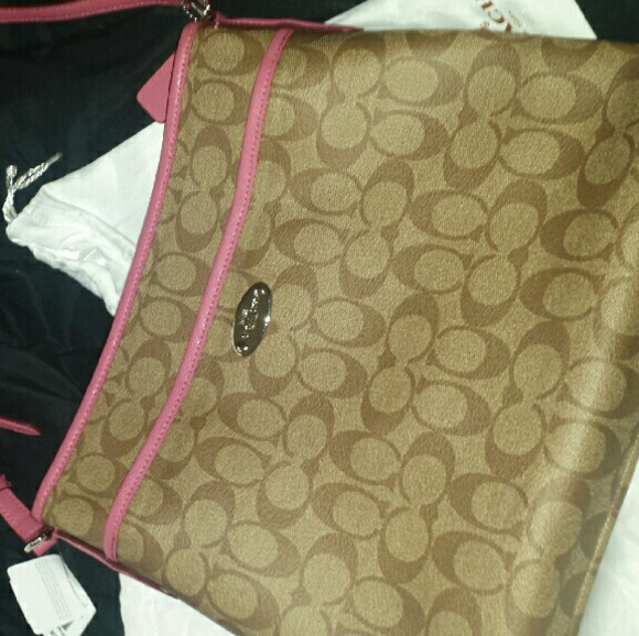 Coach Purse - Picture 1 of 2