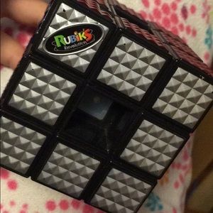 Rubiks Revolution