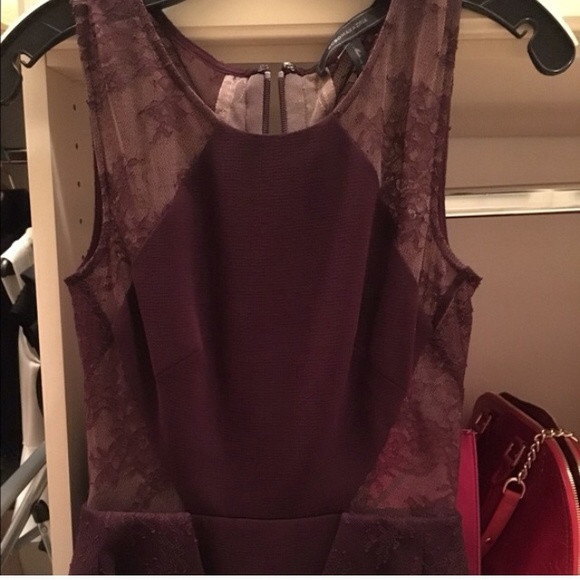 Bcbg cocktail peplum lace dress 💥SOLD💥💥⚡️⚡️⚡️⚡️ - Picture 2 of 4