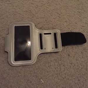 iPhone 5 workout case