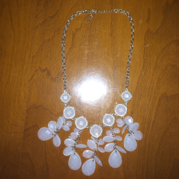 Make a statement Jewelry - Necklace Make a statement Jewelry - Necklace
