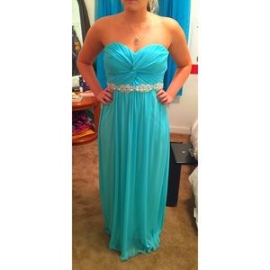 Prom/homecoming dress