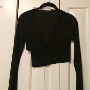 Misguided long sleeved cross front crop top