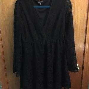 Lace black dress with 70's sleeve