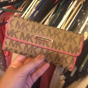 Mk wallet