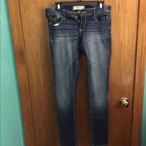 Holliister jeans never worn