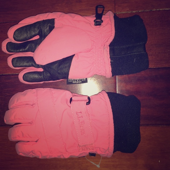 Pink Snow Gloves