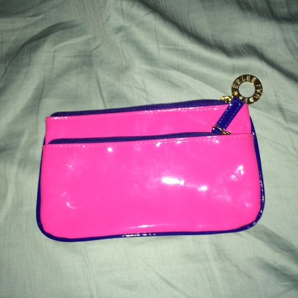 Makeup bag