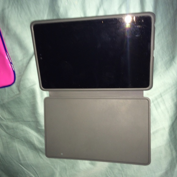 Tablet case - Picture 2 of 2