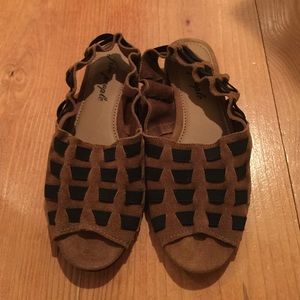 Free People sandals