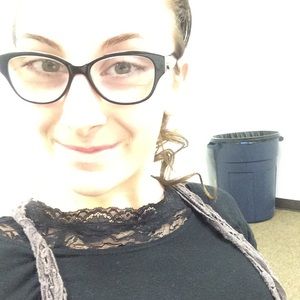 Meet your Posher, Hannah