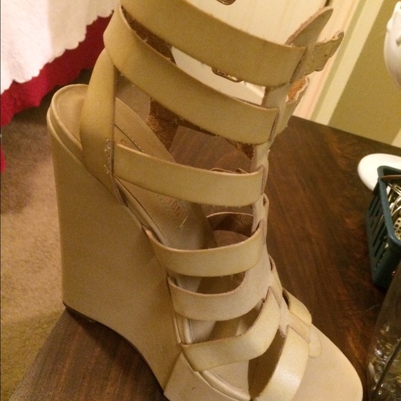 Cream wedges.