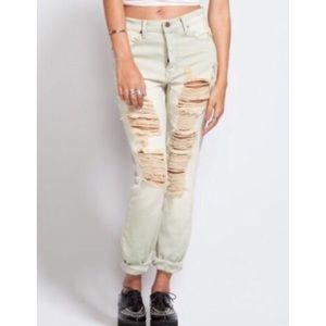 UNIF loose distressed boyfriend jeans